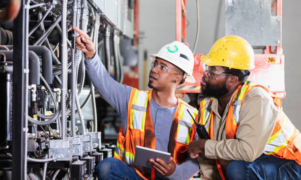 Best Commercial Electrician Services  in Thornton, CO